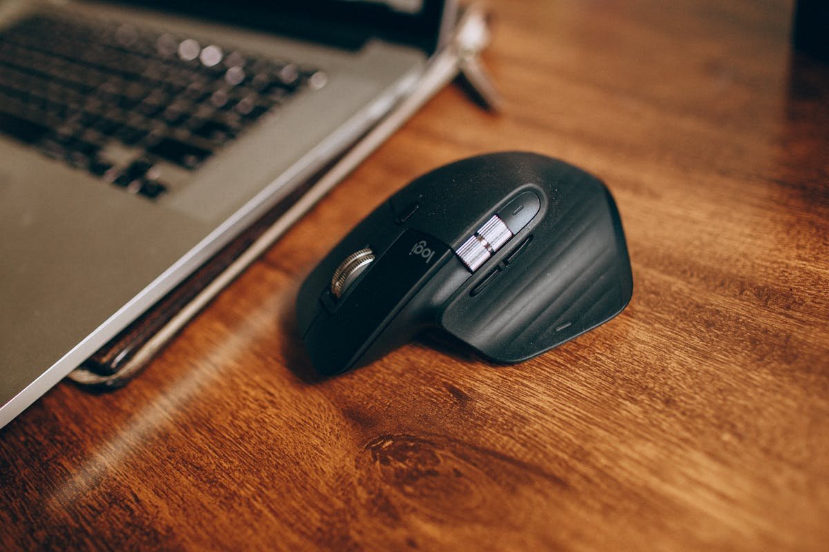 Mouser open source mouse remapping software running on workspace desktop