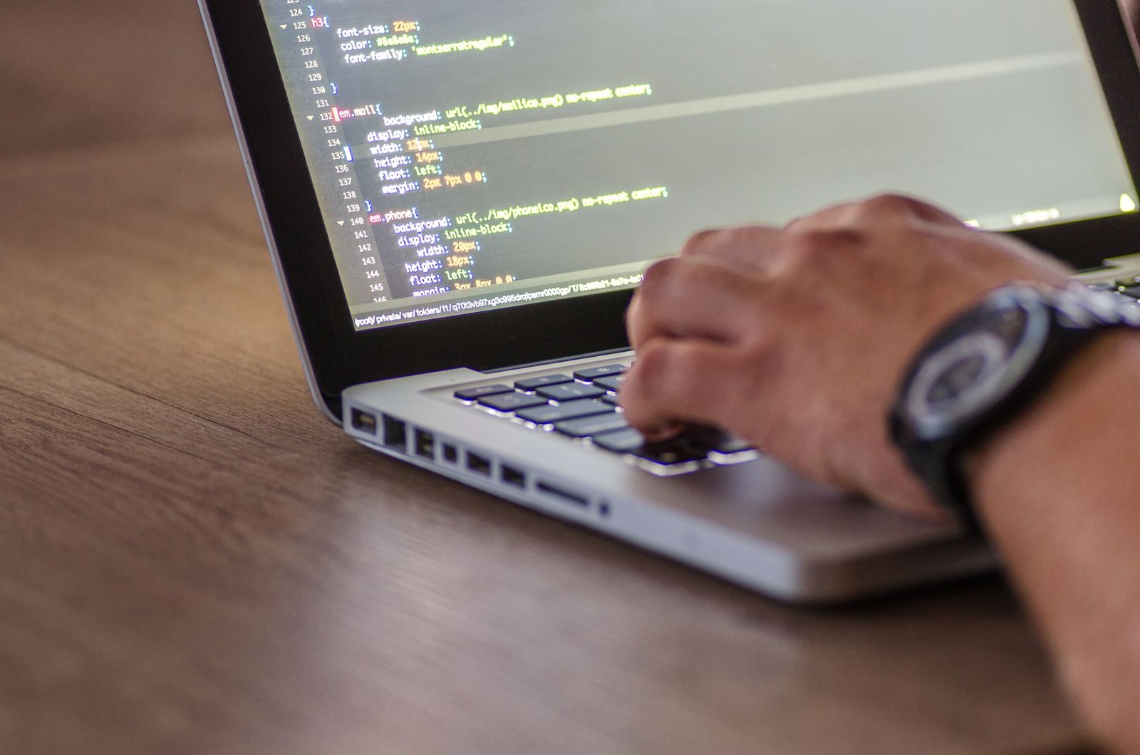 GitHub Copilot vs Cursor vs Claude Code vs Windsurf: AI Coding Assistant Pricing in 2026